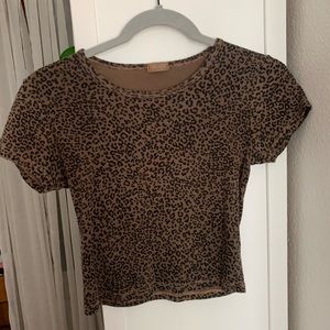 cropped leopard print brandy melville shirt